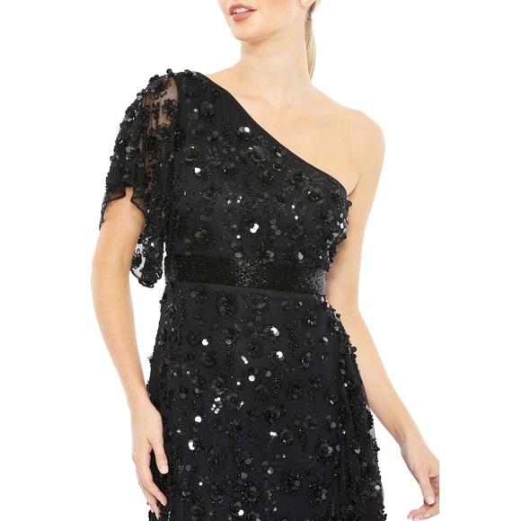 New Mac Duggal Black One Shoulder Gown, Size 12 - Picture 2 of 7